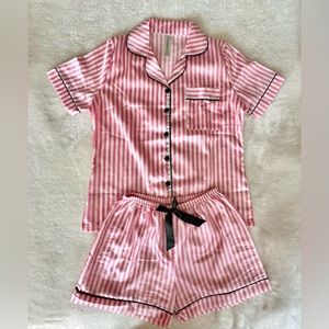 NWOT Fisherfield satin short sleeve pajama set